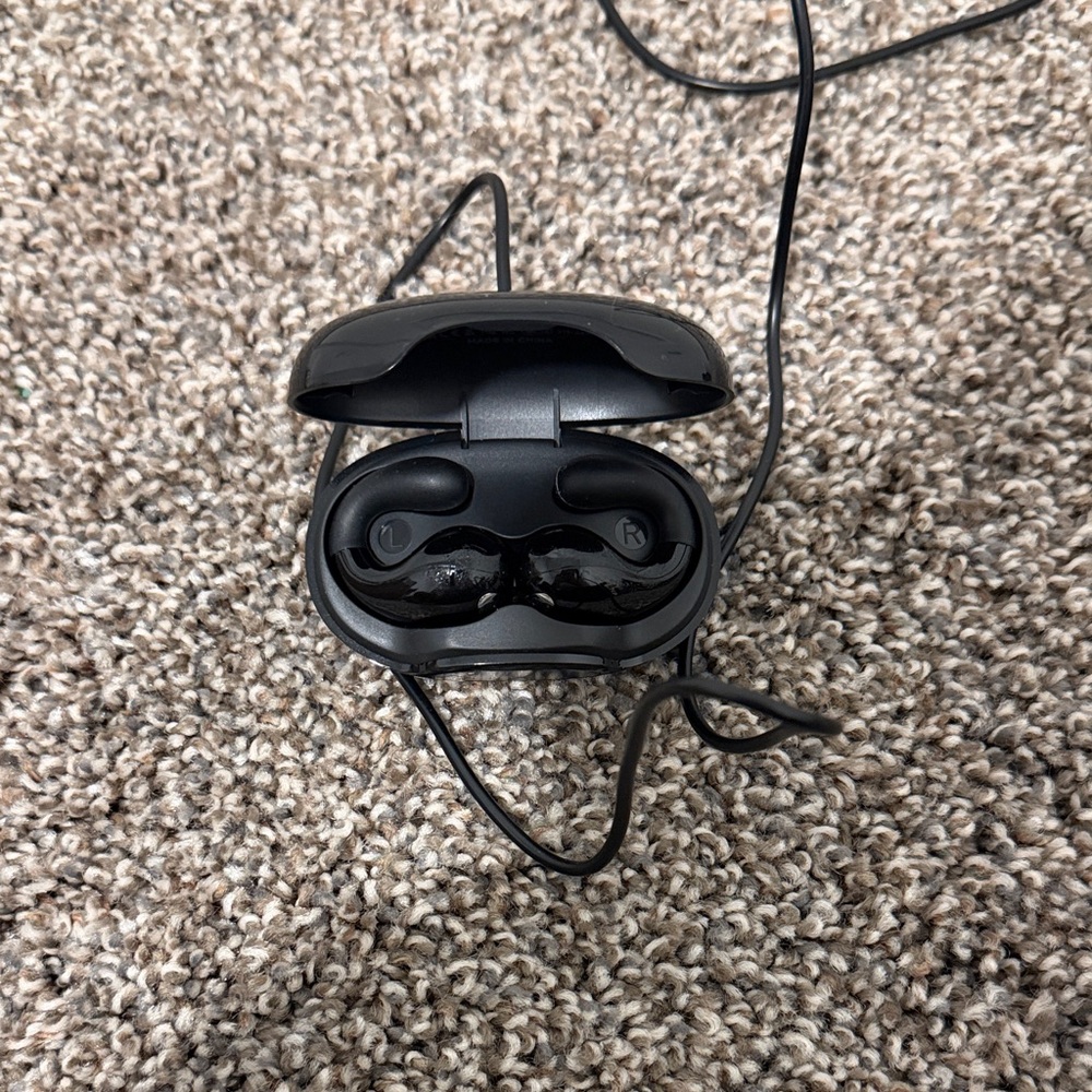 Acer Black Wired Earbud Headphones
